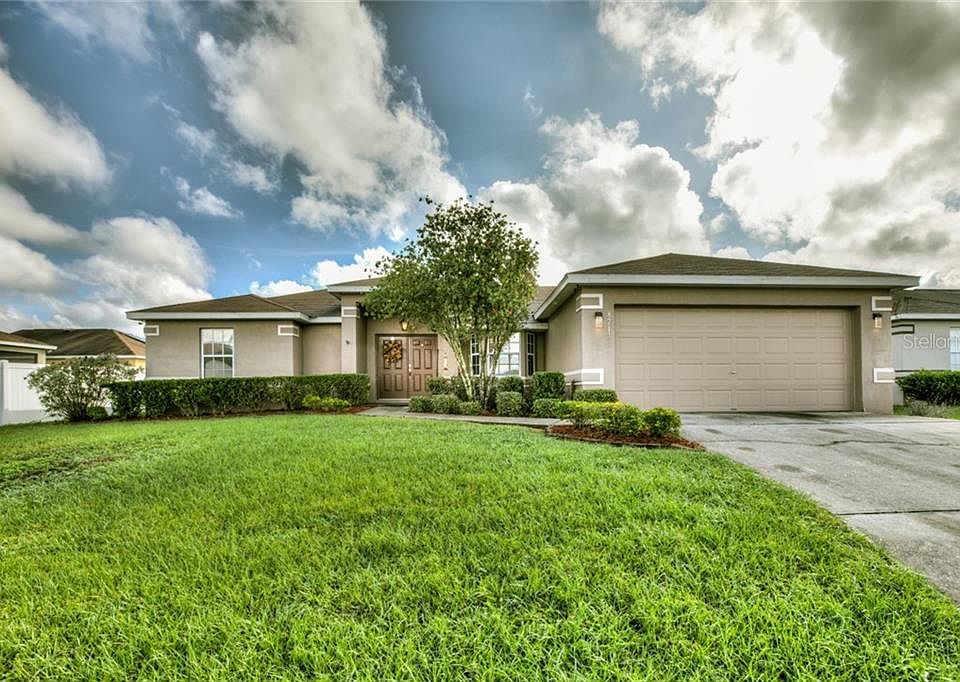 1st image of 8713 Pebblebrooke Way