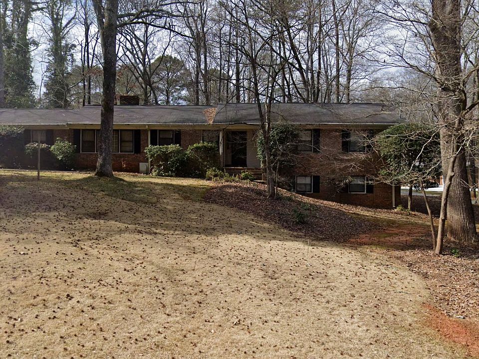 1st image of 100 Crestwood Dr