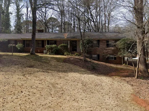 100 Crestwood Dr, Athens, GA 30605