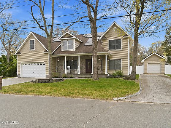 2nd image of 304 Merrimac Road