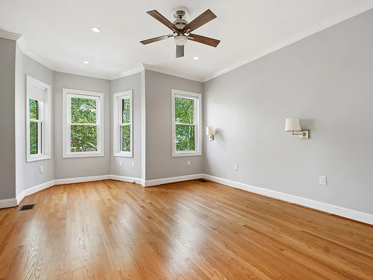 632 Q St NW — Photo 17