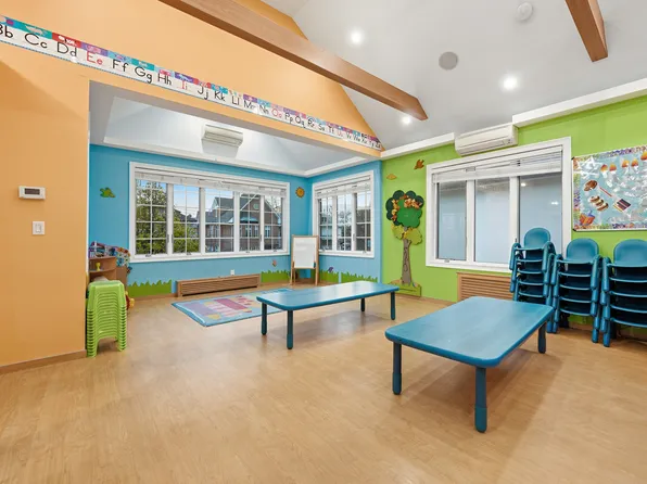 2115 Quentin Road image 18 of 25