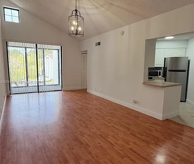 216 Lake Pointe Dr #223 — Photo 2