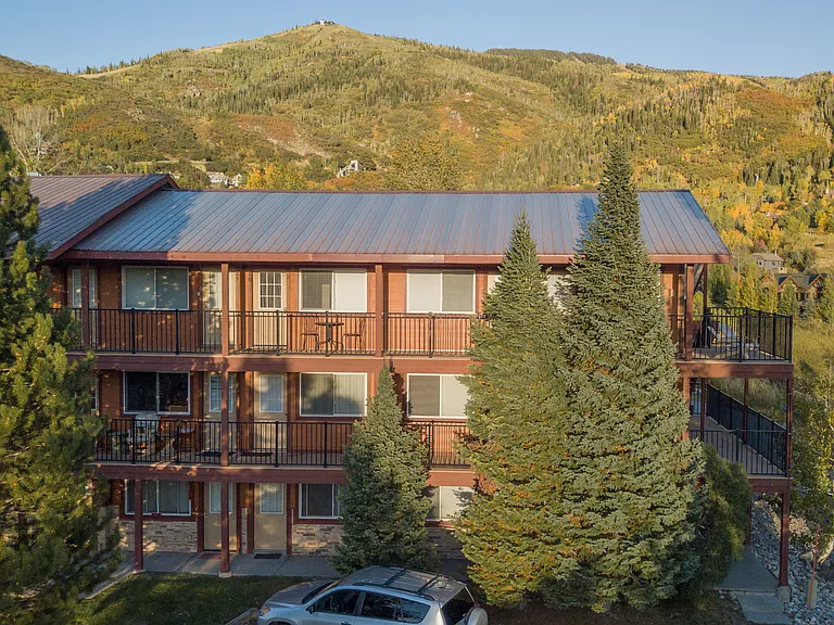 3295 Apres Ski Way #B10 — Photo 12