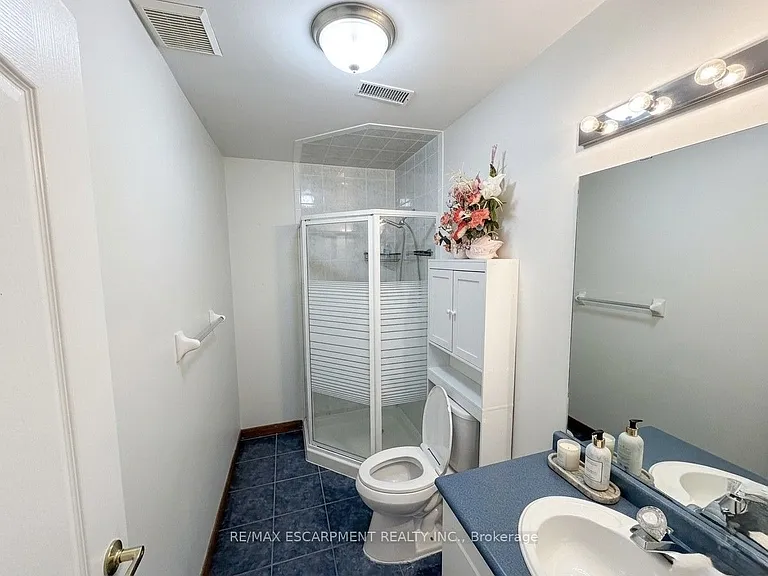2 Pineridge Dr — Photo 11