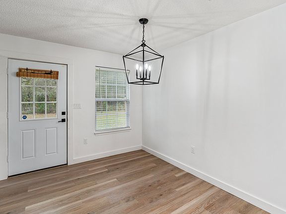 4th image of 219 Shorey Dr