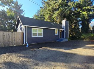 1910 NE 12th St, Lincoln City, OR 97367