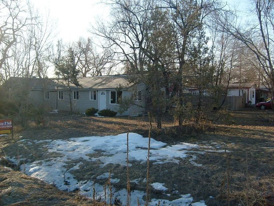 Ranch on .28 acre lot