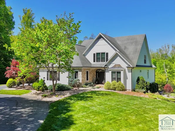 121 Deer Creek Run, Martinsville, VA 24112