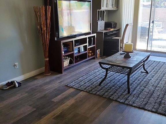 5th image of 4121 W North Ln