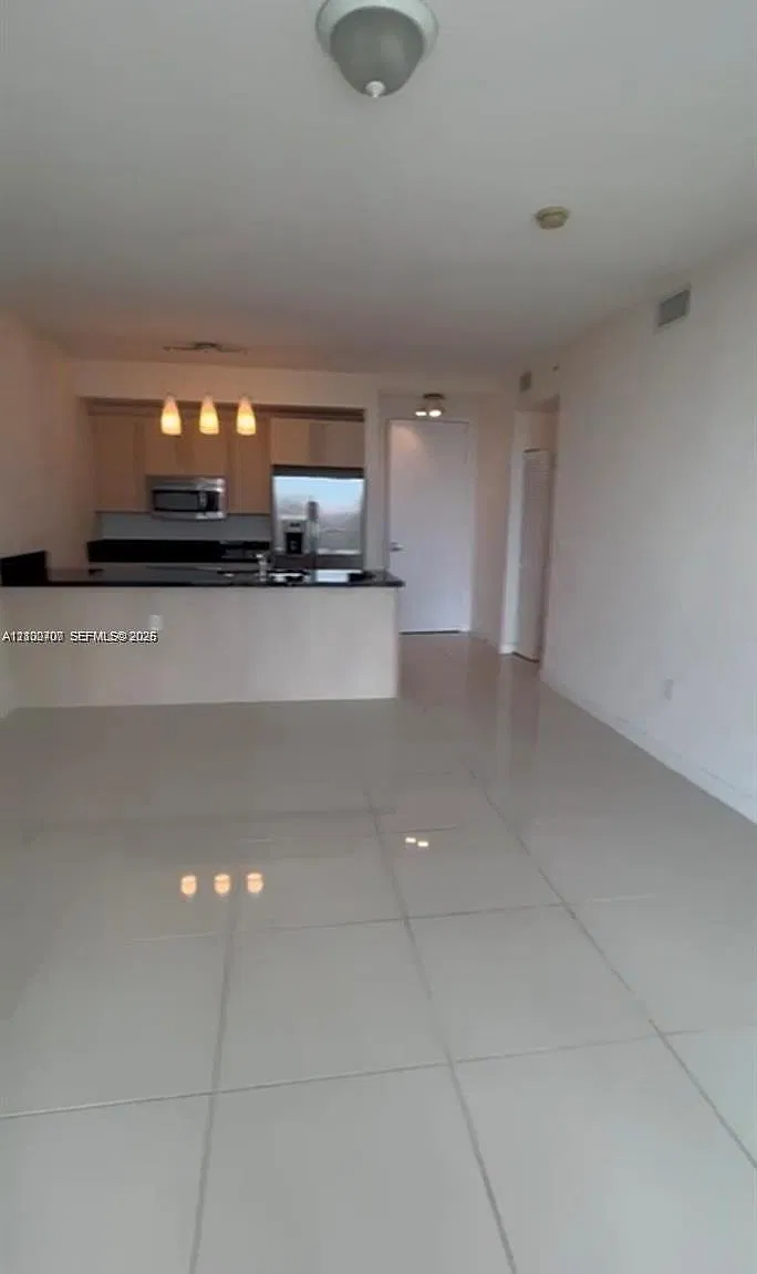 The Axis On Brickell Cond — Photo 2