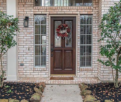 3rd image of 3111 Mission Grove Dr