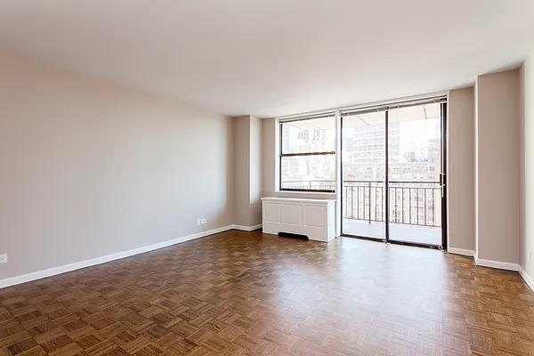 Rented by Mirador Real Estate | media 20