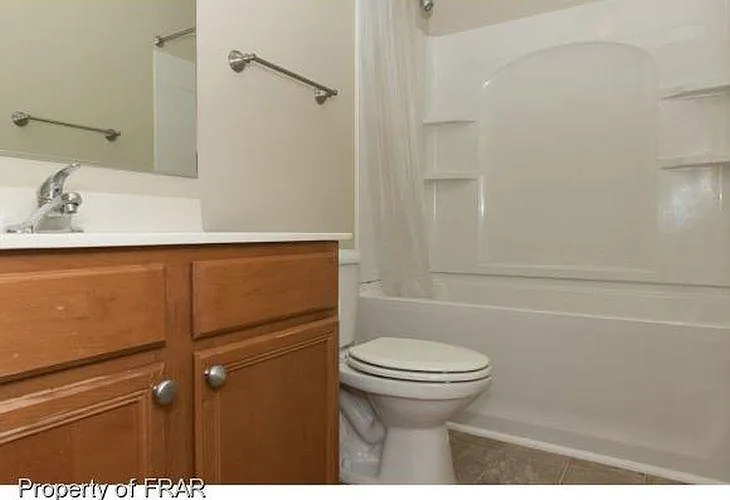 The freshly painted and sanitized full bathroom is on the top floor and has certification by the energy-star organization.