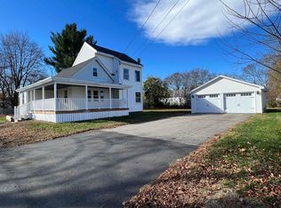 9 North St, Rochester, NH 03867