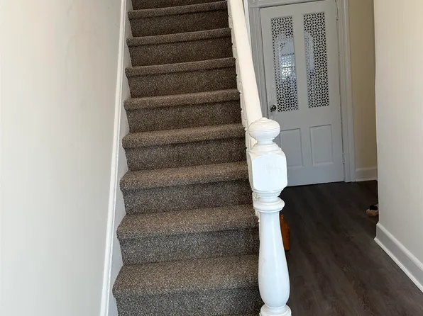 547 Avenue A image 2 of 14