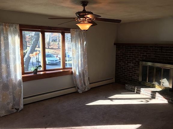 3rd image of 22 Paradise Ln