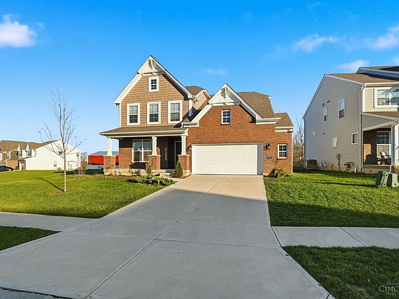 3rd image of 553 Auburn Grove Dr