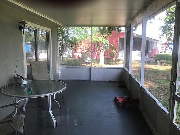 5th image of 280 SW Kimball Cir
