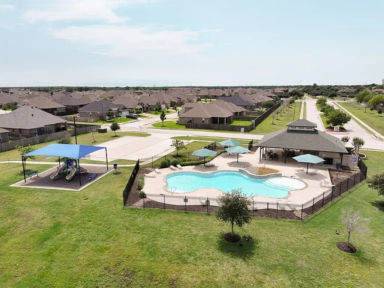 15621 Long Creek Ln — Photo 34