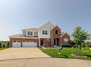 351 Oak Stand Ct, Chesterfield, MO 63005