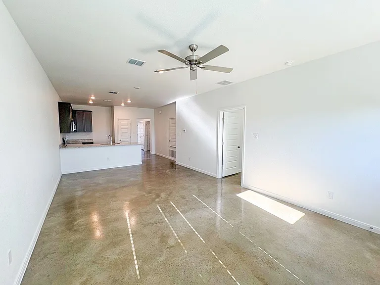 2917 Quail Ridge Ln #A — Photo 2