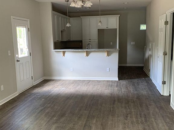 3rd image of 538 Idlewood Park Dr
