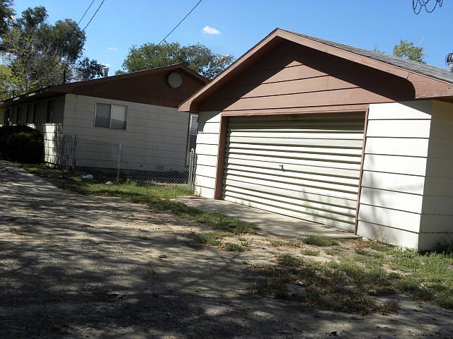 2nd image of 707 S 13th St