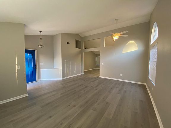4th image of 9177 Cerrolinda Cir