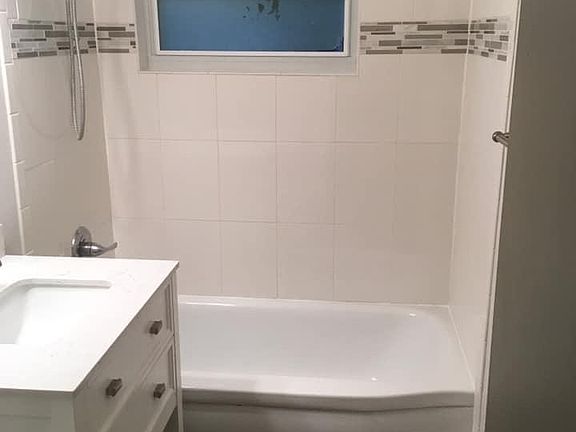 3rd image of 13515 10th St