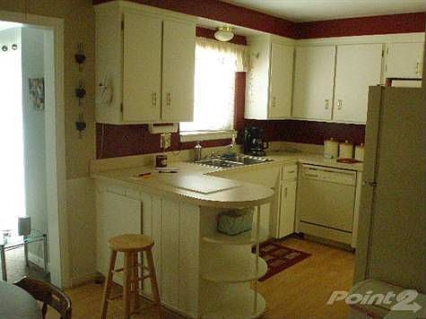 5th image of 21161 Bayside St