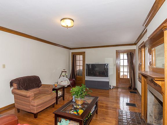 5th image of 1408 Kessler Boulevard East Dr