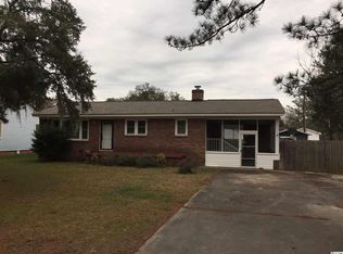 1662 Calhoun Dr, Georgetown, SC 29440