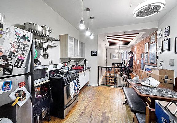2nd image of 1050 Putman Ave #1A