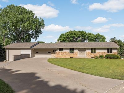 112 Mayo Dr, Burnsville, MN, 55337