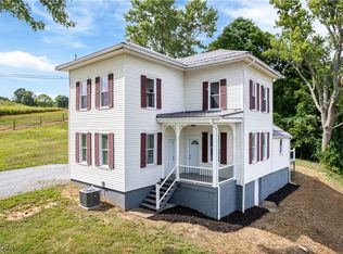 3516 Bair Rd NW, Dover, OH 44622