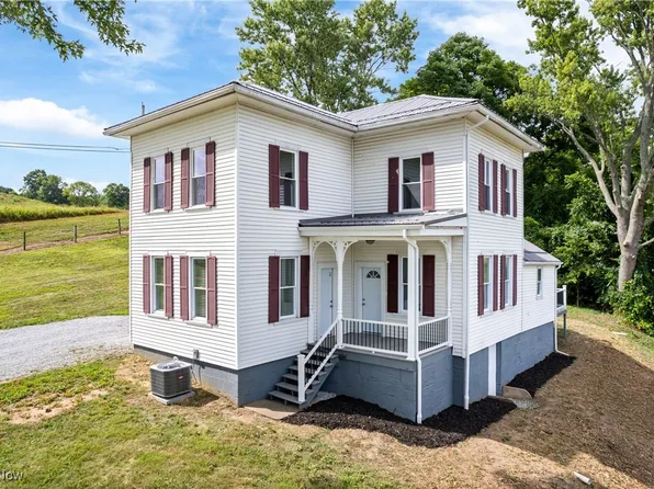 3516 Bair Rd NW, Dover, OH 44622
