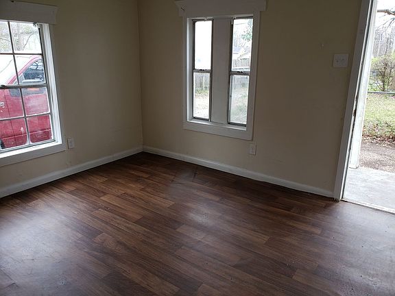 2nd image of 2004C Franklin St #2004C