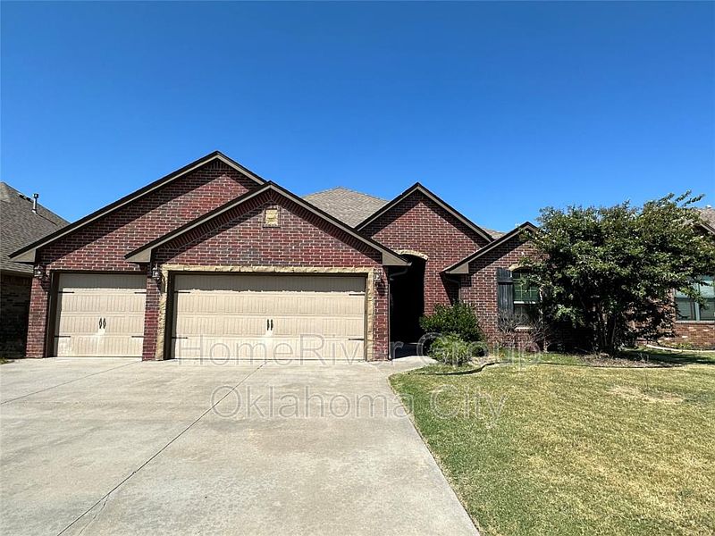 1st image of 3405 San Juan Trl