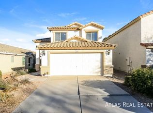374 E Daniella Dr, San Tan Valley, AZ 85140