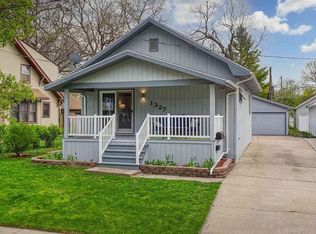 1327 W Rogers Ave, Appleton, WI 54914