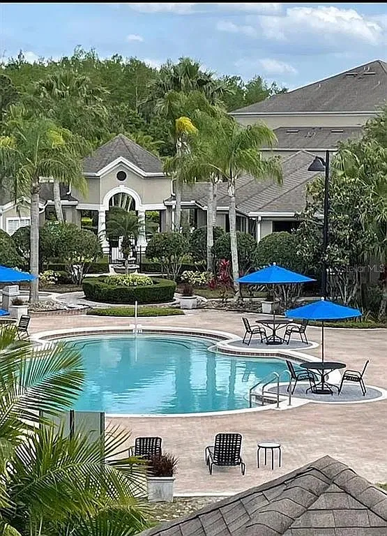 1 bed, 1.0 bath, 856 sqft, $1,250 — Photo 3