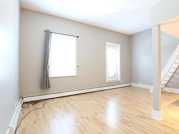 2nd image of 1750 N Wells St APT 205