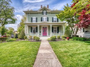 117 W Main St, Freehold, NJ 07728