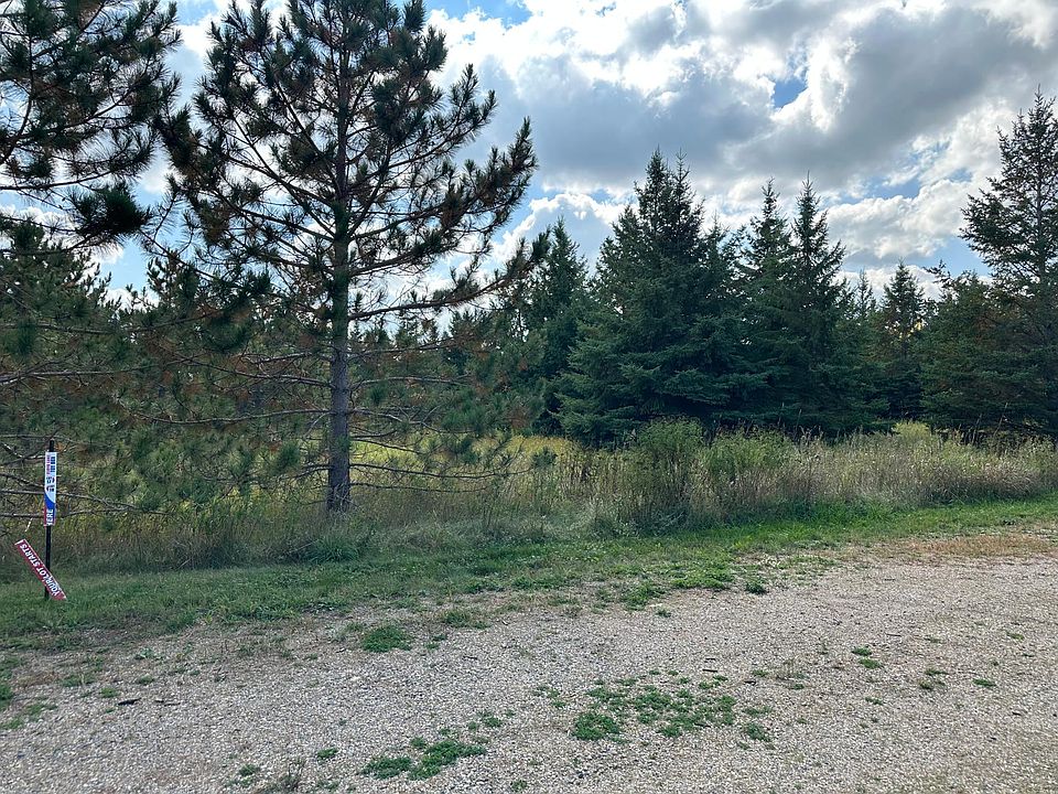 1st image of 26787 Lidstrom Rd