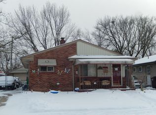30119 Oakwood St, Inkster, MI 48141