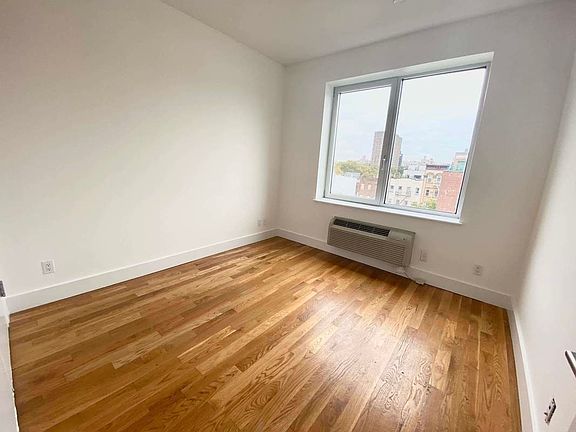 2nd image of 114 Seigel St #4G