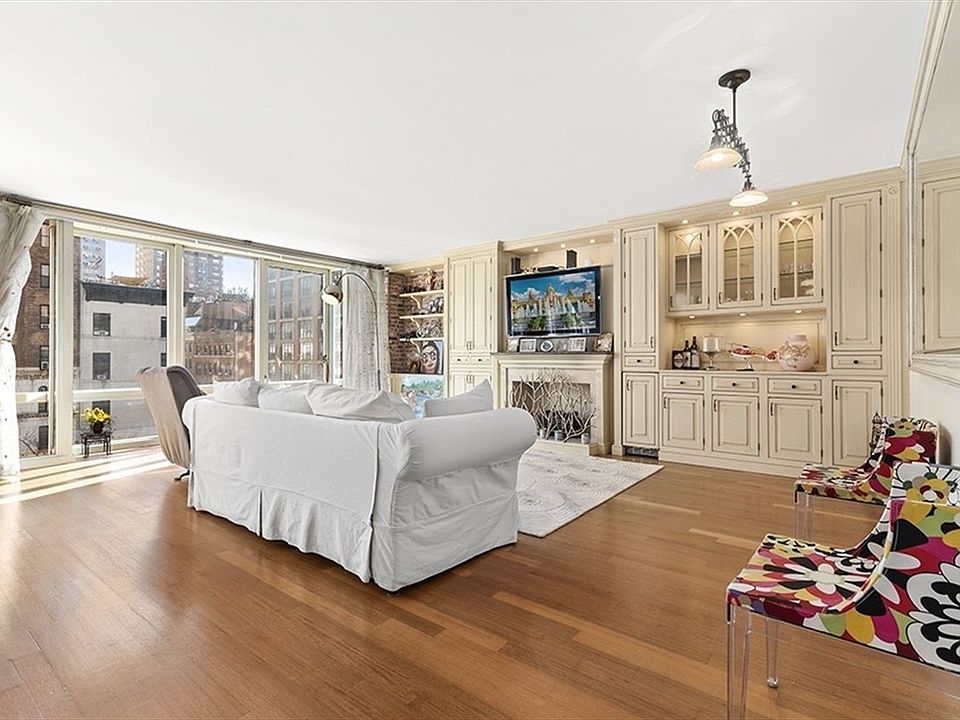 1st image of 52 Park Ave APT 3A