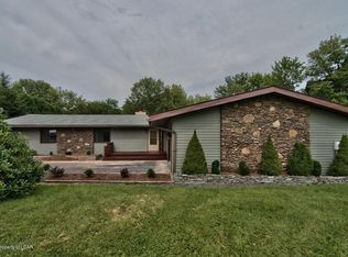 116 Blueberry Hill Rd, Shavertown, PA 18708