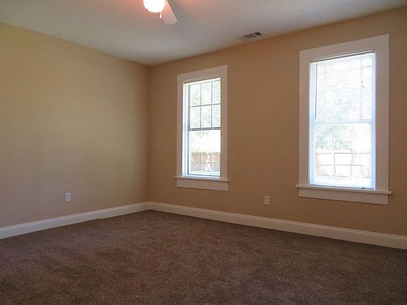 4th image of 1021 Whitehaven Ln